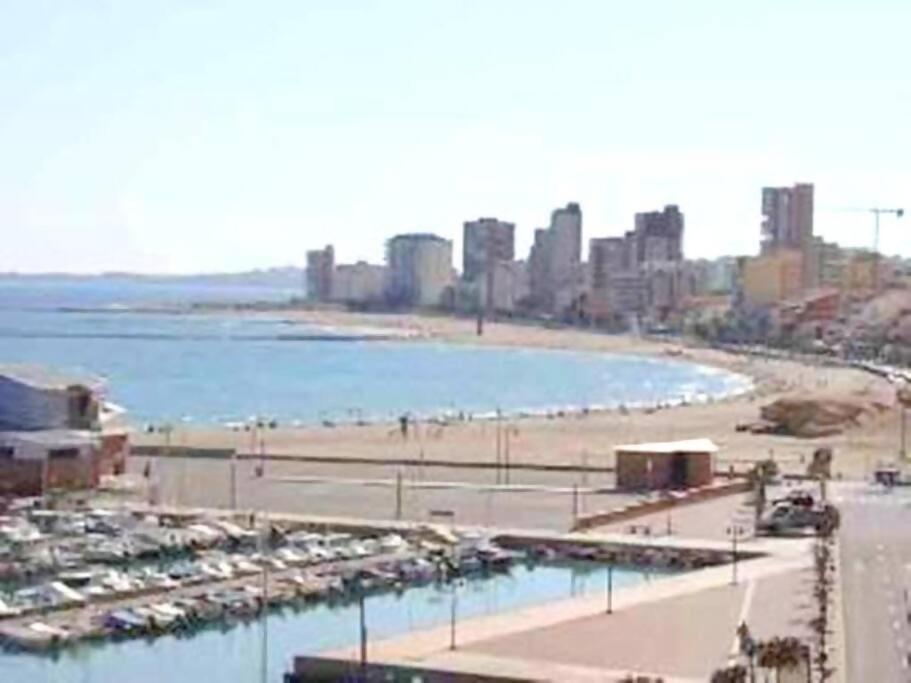 Beachside Apartment In The Centre Of El Campello Extérieur photo